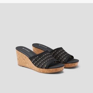 Vivaia Stacey Round-Toe Wedge Sandal 10.5/42